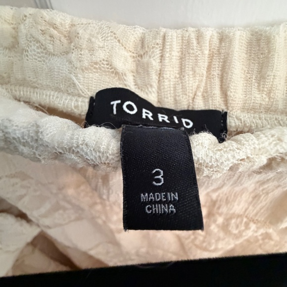 White Lace Tank & Skirt Separates - Picture 5 of 5